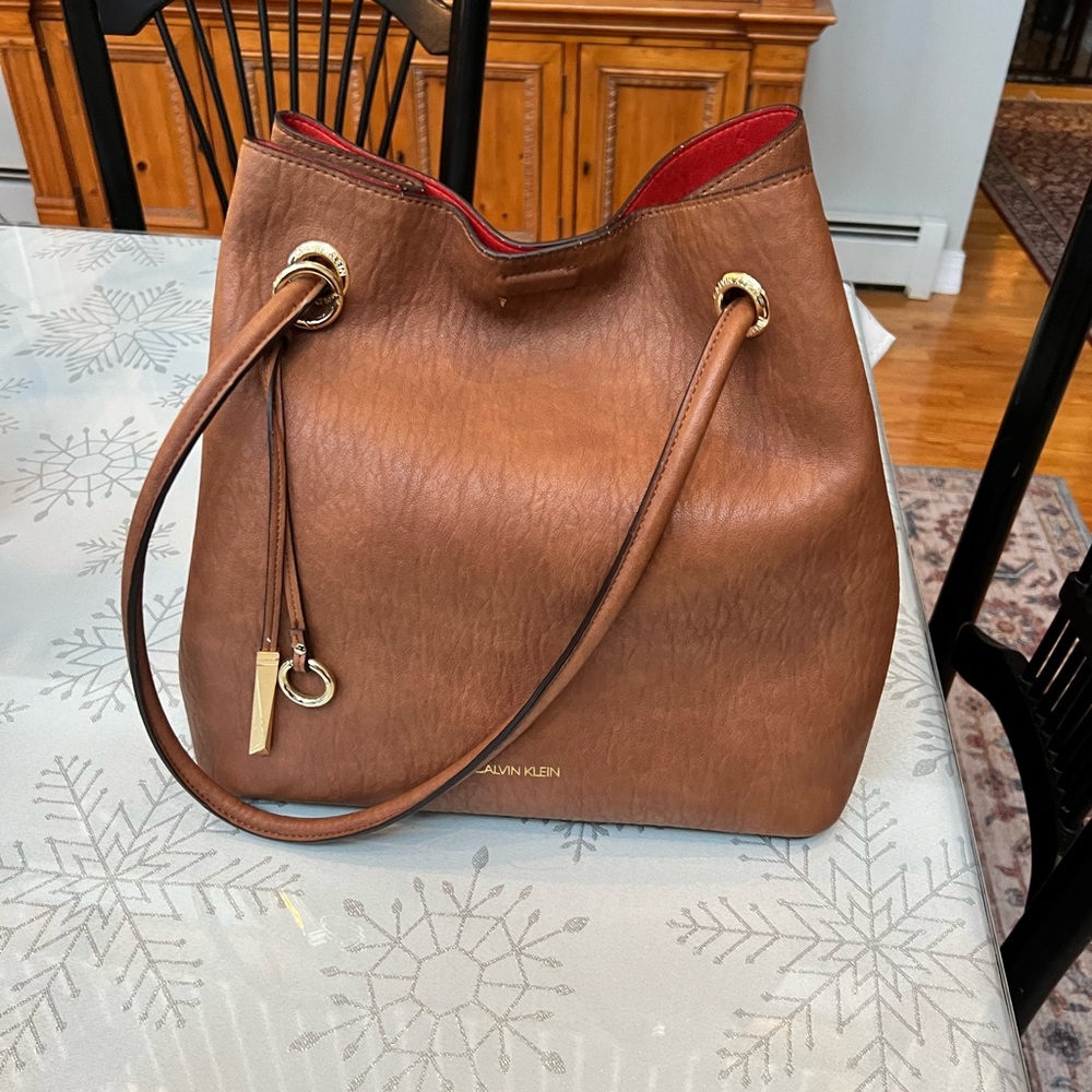 Calvin Klein Purse EUC